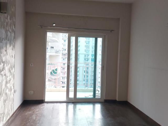 2 BHK Apartment in Sector 78 for rent Noida. The reference number is 20415700