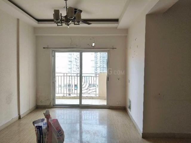 2 BHK Apartment in Sector 78 for rent Noida. The reference number is 20670159