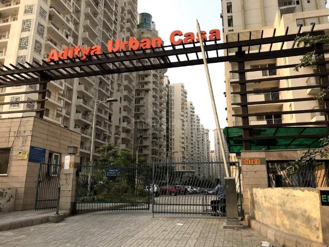 2 BHK Apartment in Sector 78 for resale Noida. The reference number is 20507048