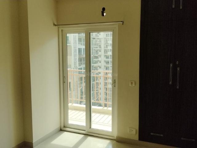 2 BHK Apartment in Sector 78 for resale Noida. The reference number is 20232264