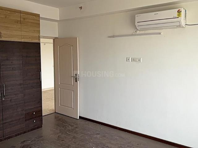 2 BHK Apartment in Sector 79 for rent Gurgaon. The reference number is 19838808