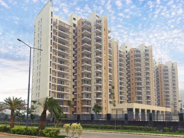 2 BHK Apartment in Sector 79 for resale Gurgaon. The reference number is 20104222