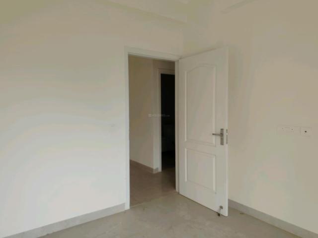 2 BHK Apartment in Sector 70 for rent Gurgaon. The reference number is 19829106