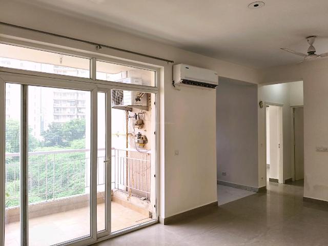 2 BHK Apartment in Sector 70 for rent Gurgaon. The reference number is 20702172