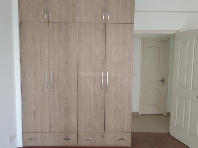 2 BHK Apartment in Sector 70 for rent Gurgaon. The reference number is 20199926