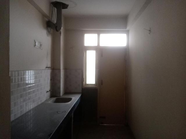 2 BHK Apartment in Sector 70 for resale Faridabad. The reference number is 9060026