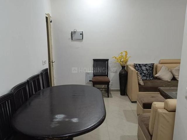 2 BHK Apartment in Sector 70 for resale Noida. The reference number is 19971311