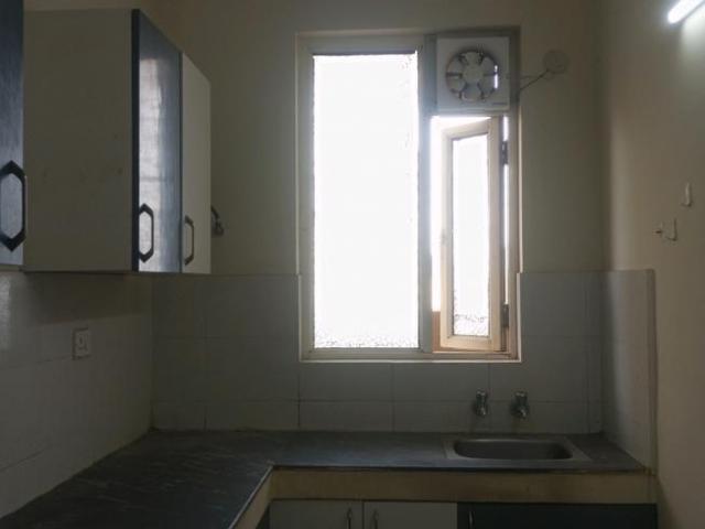 2 BHK Apartment in Sector 70A for rent Gurgaon. The reference number is 16333662