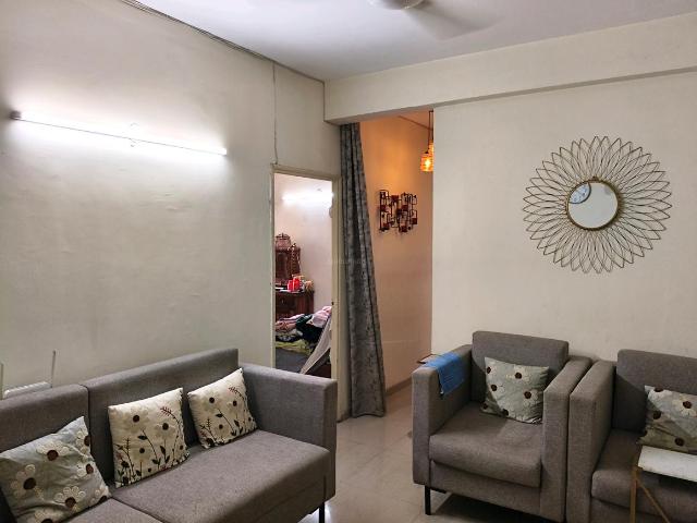 2 BHK Apartment in Sector 70A for rent Gurgaon. The reference number is 19900599
