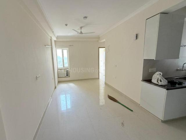 2 BHK Apartment in Sector 70A for rent Gurgaon. The reference number is 20158007