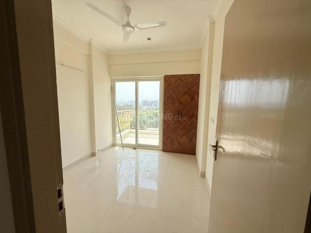 2 BHK Apartment in Sector 70A for rent Gurgaon. The reference number is 20185208