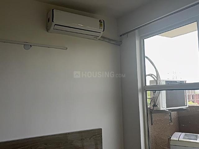 2 BHK Apartment in Sector 70A for rent Gurgaon. The reference number is 20443985