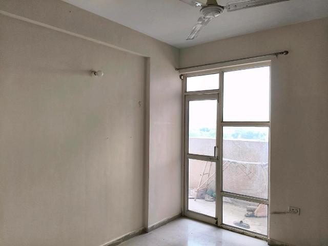 2 BHK Apartment in Sector 70A for rent Gurgaon. The reference number is 20595682