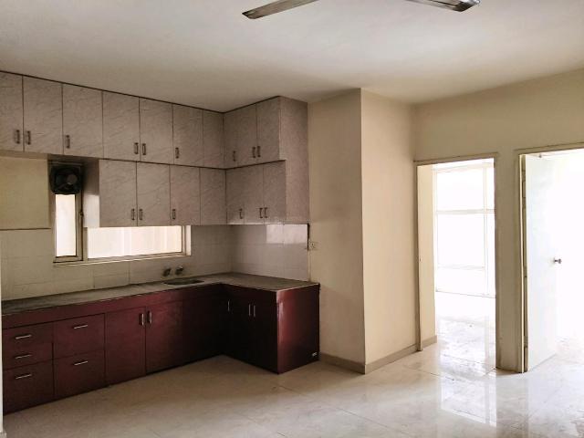 2 BHK Apartment in Sector 70A for rent Gurgaon. The reference number is 20596073
