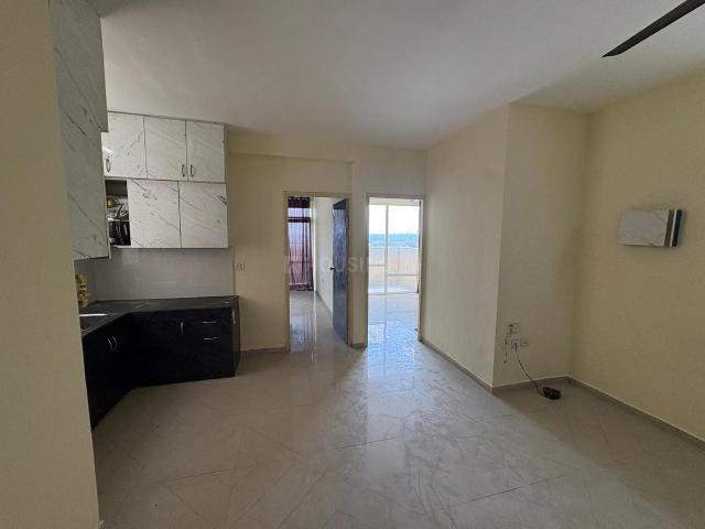 2 BHK Apartment in Sector 70A for rent Gurgaon. The reference number is 20665414