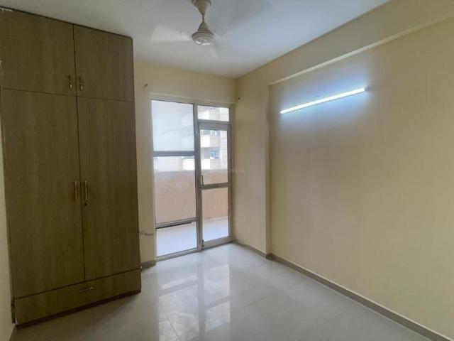 2 BHK Apartment in Sector 70A for rent Gurgaon. The reference number is 20746564