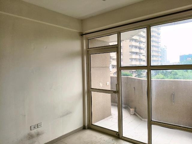 2 BHK Apartment in Sector 70A for rent Gurgaon. The reference number is 20775007