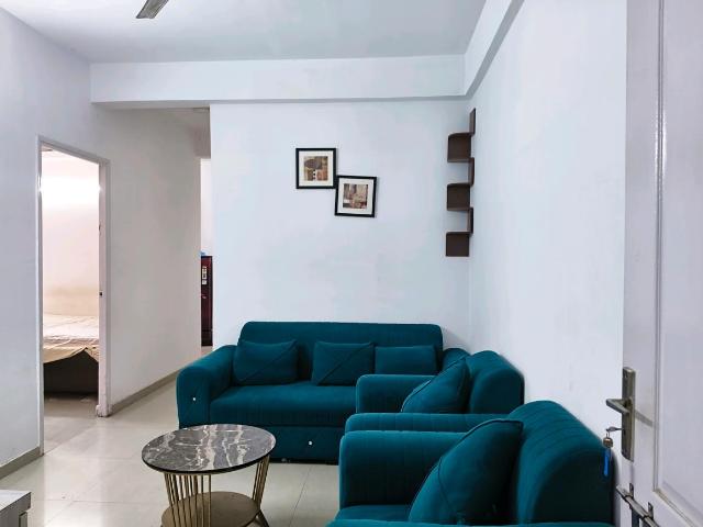 2 BHK Apartment in Sector 70A for rent Gurgaon. The reference number is 20794714
