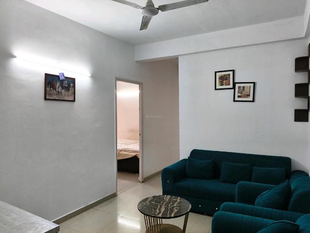 2 BHK Apartment in Sector 70A for rent Gurgaon. The reference number is 20794758