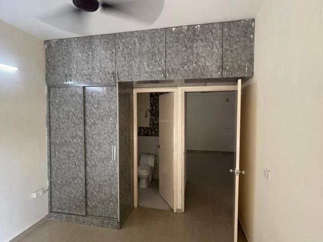 2 BHK Apartment in Sector 70A for rent Gurgaon. The reference number is 20800609