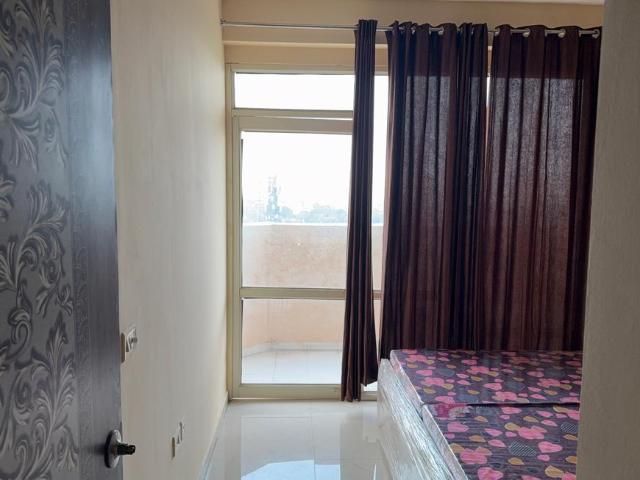 2 BHK Apartment in Sector 70A for rent Gurgaon. The reference number is 20904616