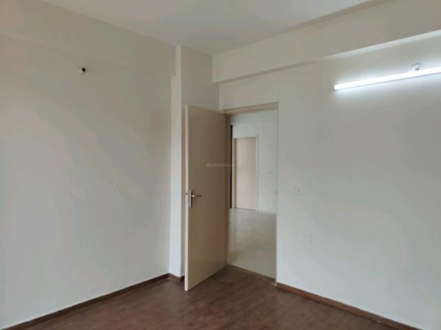 2 BHK Apartment in Sector 70A for resale Gurgaon. The reference number is 19839057