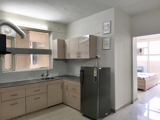 2 BHK Apartment in Sector 70A for resale Gurgaon. The reference number is 19299431