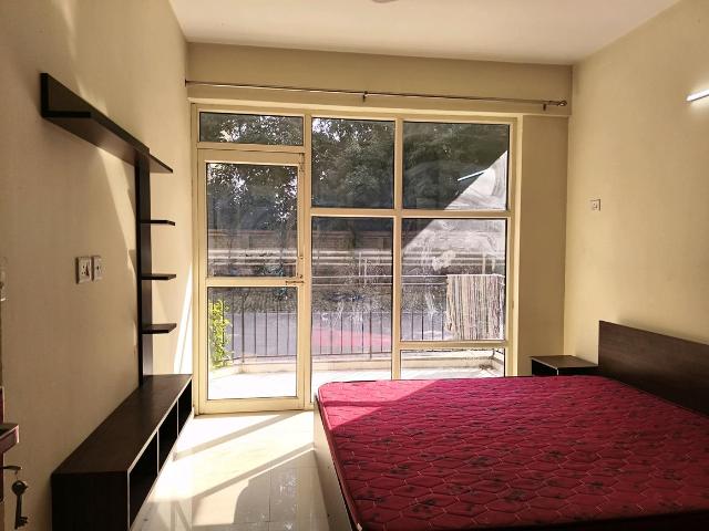 2 BHK Apartment in Sector 70A for resale Gurgaon. The reference number is 19377878