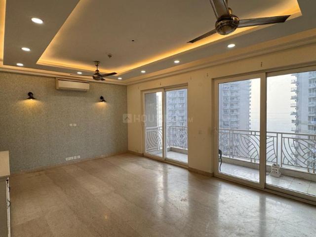 2 BHK Apartment in Sector 70A for resale Gurgaon. The reference number is 20067469