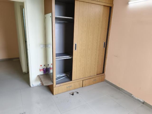 2 BHK Apartment in Sector 70A for resale Gurgaon. The reference number is 20397998