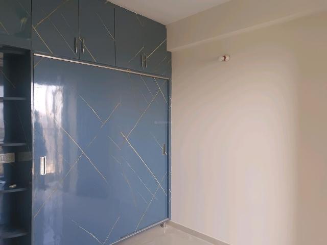 2 BHK Apartment in Sector 71 for rent Gurgaon. The reference number is 19450378