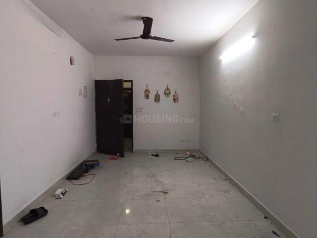 2 BHK Apartment in Sector 71 for rent Gurgaon. The reference number is 19825072