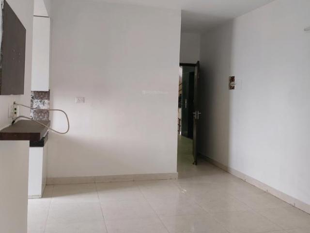 2 BHK Apartment in Sector 71 for rent Gurgaon. The reference number is 20388383