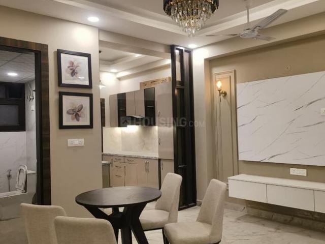 2 BHK Apartment in Sector 72 for resale Noida. The reference number is 20539540