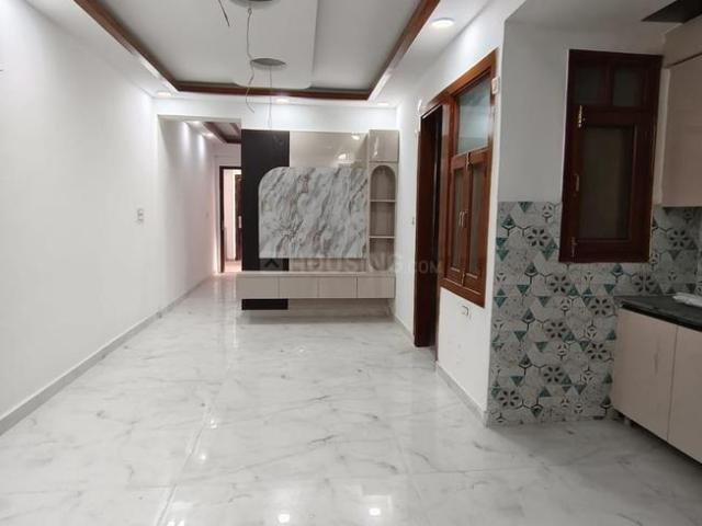 2 BHK Apartment in Sector 72 for resale Noida. The reference number is 20847402