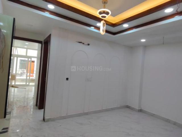 2 BHK Apartment in Sector 72 for resale Noida. The reference number is 20970390