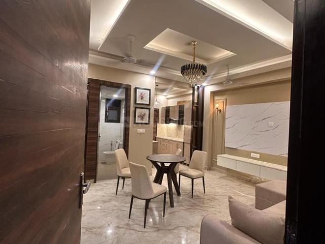 2 BHK Apartment in Sector 72 for resale Noida. The reference number is 20138768
