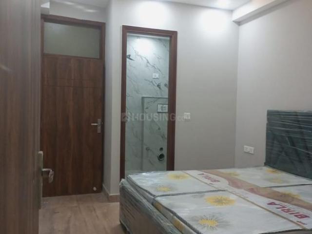 2 BHK Apartment in Sector 72 for resale Noida. The reference number is 20156447