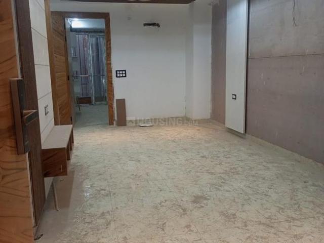 2 BHK Apartment in Sector 72 for resale Noida. The reference number is 20156208