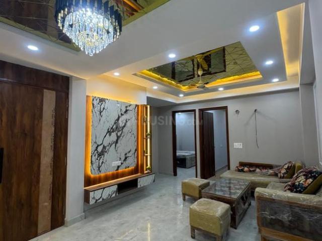 2 BHK Apartment in Sector 73 for rent Noida. The reference number is 20970585