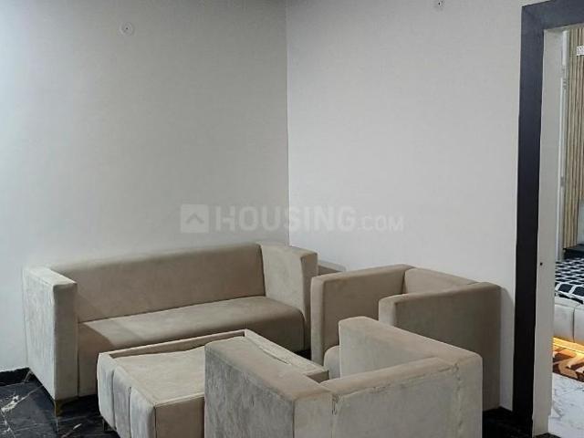 2 BHK Apartment in Sector 73 for resale Noida. The reference number is 15051871