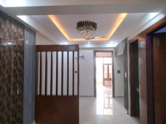 2 BHK Apartment in Sector 73 for resale Noida. The reference number is 15134490