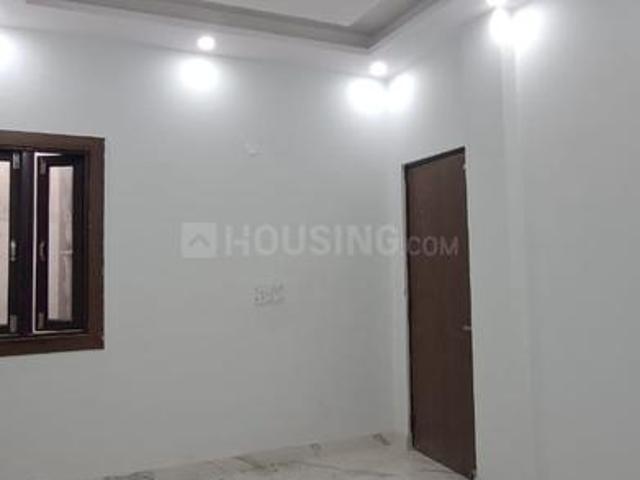 2 BHK Apartment in Sector 73 for resale Noida. The reference number is 16688941