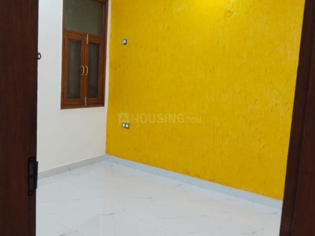 2 BHK Apartment in Sector 73 for resale Noida. The reference number is 16791194