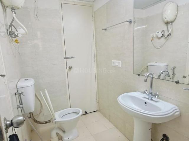2 BHK Apartment in Sector 73 for resale Noida. The reference number is 17735989