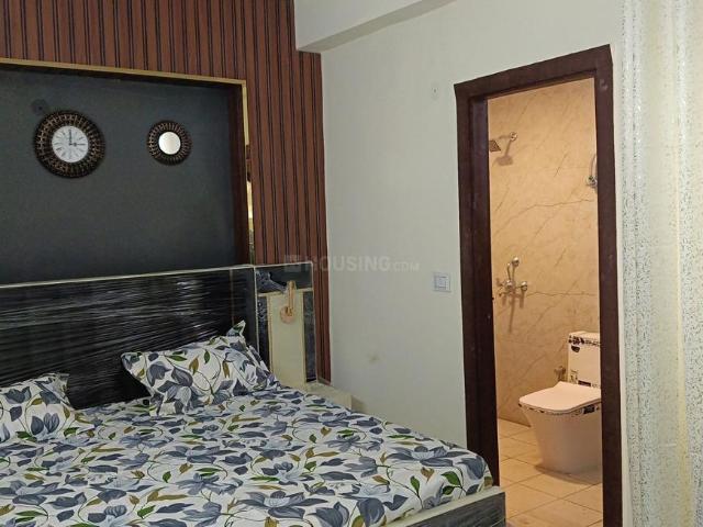 2 BHK Apartment in Sector 73 for resale Noida. The reference number is 19509596