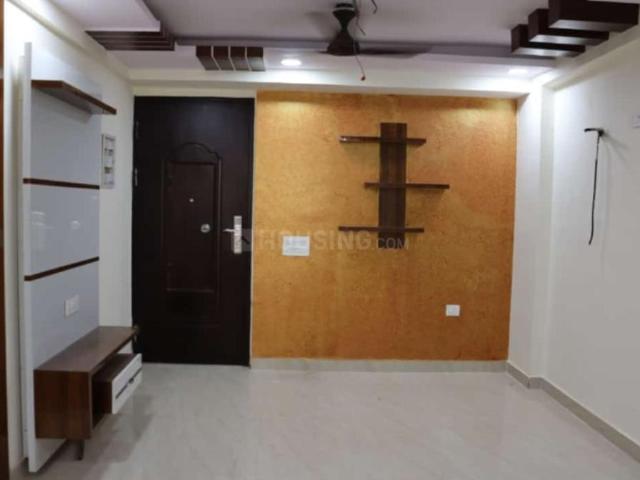 2 BHK Apartment in Sector 73 for resale Noida. The reference number is 19543726