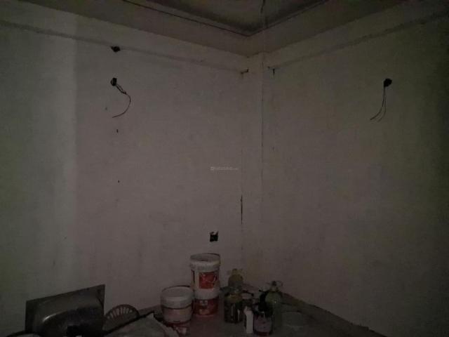 2 BHK Apartment in Sector 73 for resale Noida. The reference number is 19545912