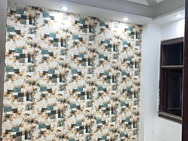 2 BHK Apartment in Sector 73 for resale Noida. The reference number is 19792804