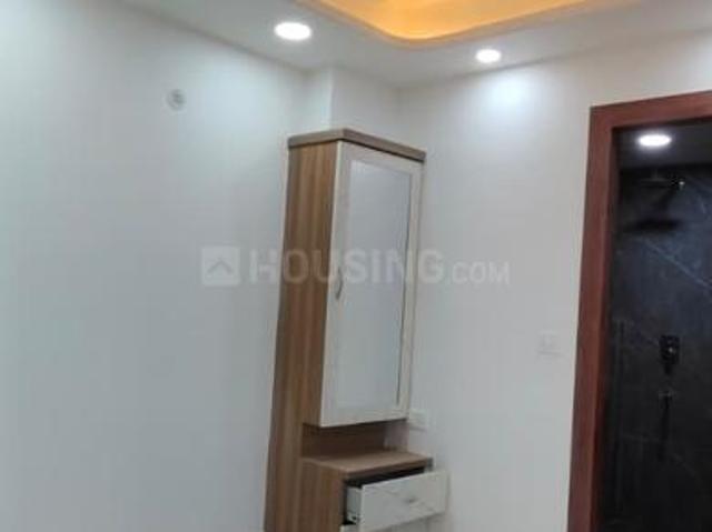 2 BHK Apartment in Sector 73 for resale Noida. The reference number is 19953436
